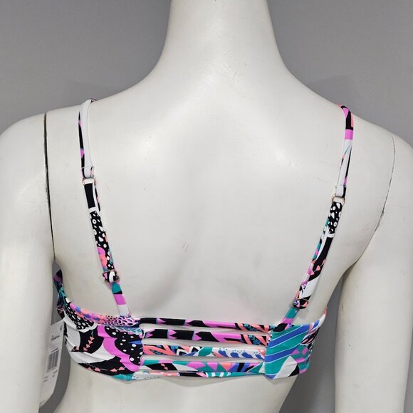 Raisins Juniors' Kaori High-Neck Lattice-Back Bikini Top - Picture 4 of 8